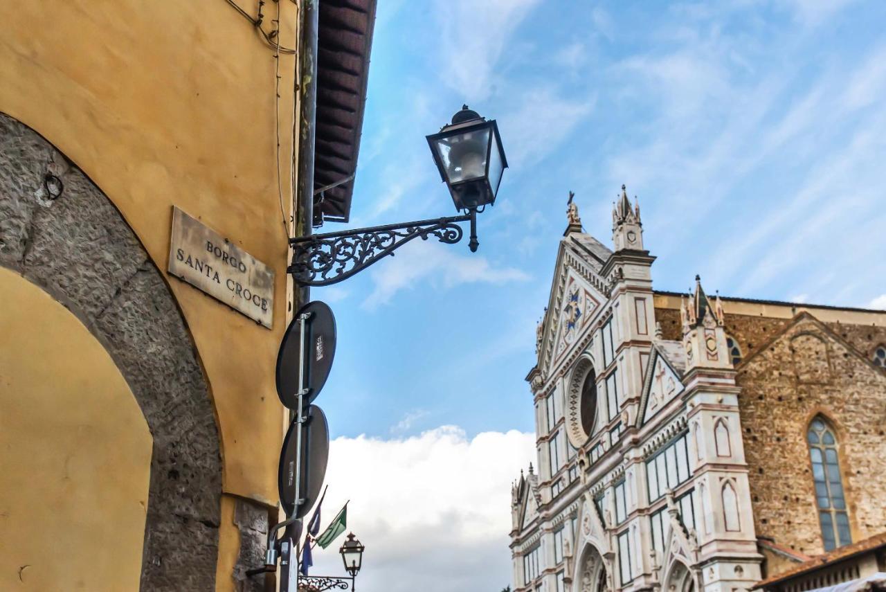 The Charm Of Santa Croce * Florencia